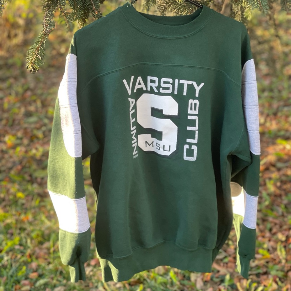 Vintage Dodger Michigan State Spartan Alumni Sweater with patches
Large
23x26